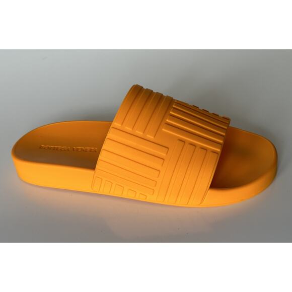 Bottega Veneta Men's Rubber Tangerine Slides Sandals 9 US (42) 690105 NIB $420